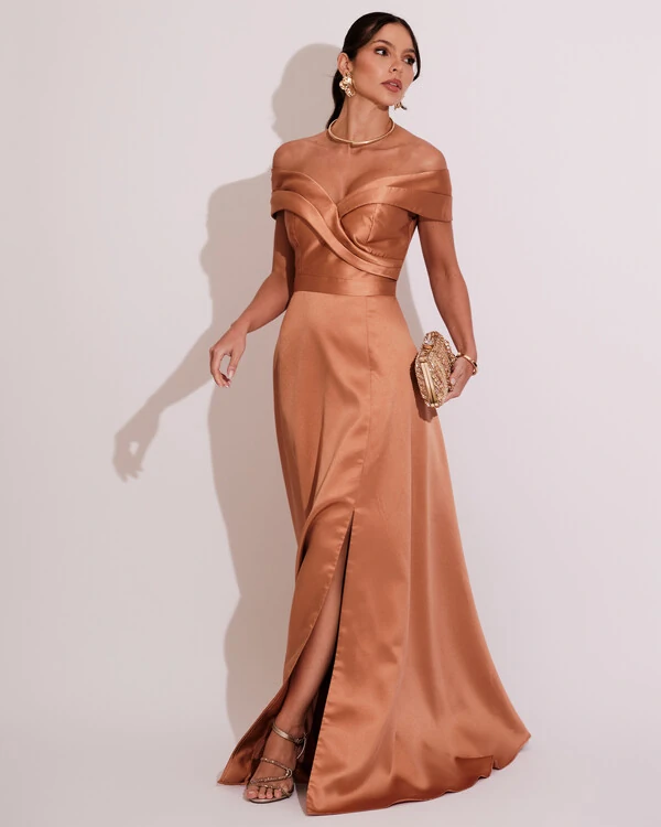 Vestido de Festa Longo Zibeline Ombro a Ombro com Fenda Mocha Mousse