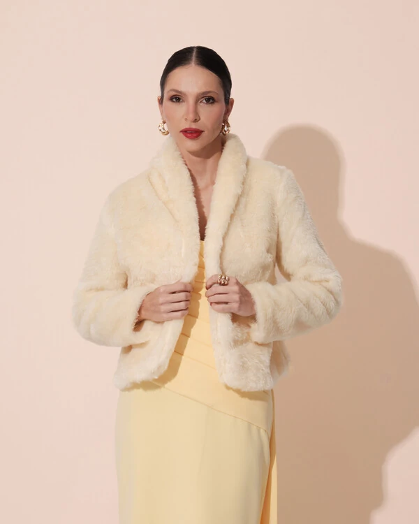 Casaco Fake Fur Amarelo Manteiga