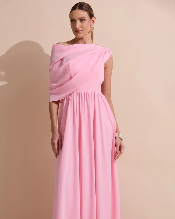 Vestido de Festa Longo Um Ombro Só Crepe Chiffon Capa Drapeado Rosa Claro
