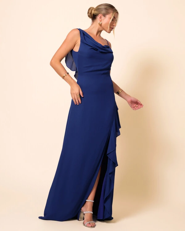 Vestido de Festa Longo Crepe Chiffon Degagê com Fenda e Babado Cascata Azul Marinho