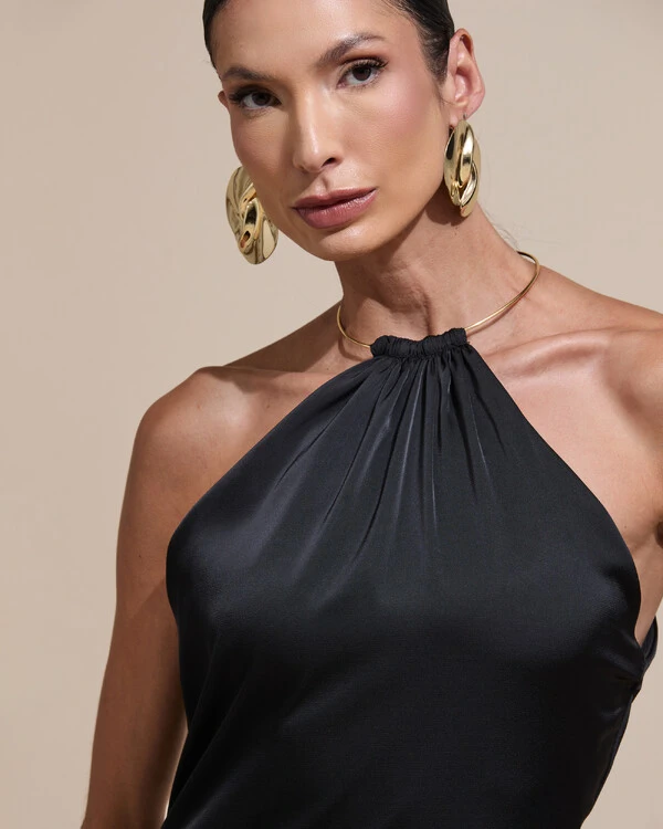 Vestido de Festa Longo Cetim Fluido com Argola Frente Única Preto