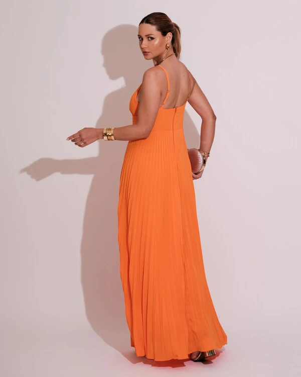 Vestido de Festa Longo Plissado Crepe Chiffon com Alça Laranja