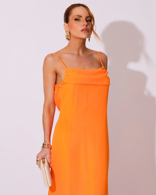 Vestido de Festa Longo Crepe Chiffon Costas Lenço Cauda Laranja