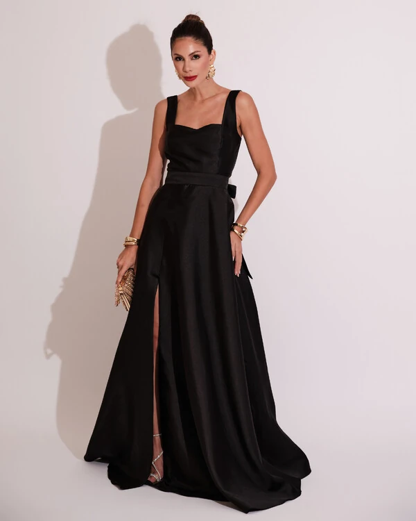 Vestido de Festa Longo Zibeline com Fenda e Faixa Preto