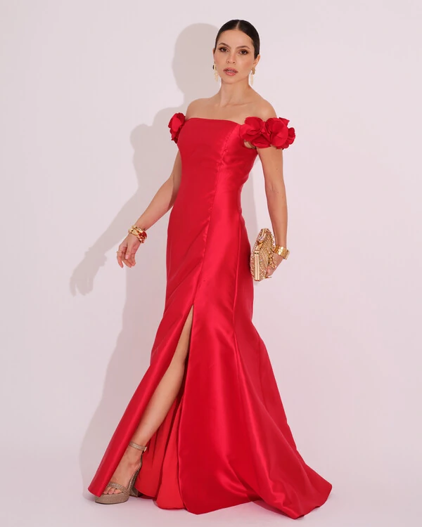 Vestido Longo de Festa Zibeline Ombro a Ombro com Flores e Fenda Vermelho