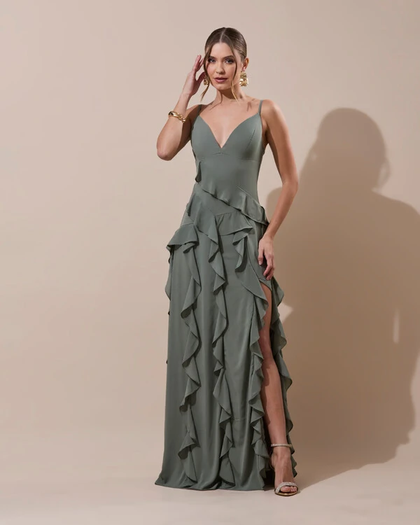 Vestido de Festa Longo Decote V Crepe Chiffon Babados Cascata e Fenda Verde Oliva