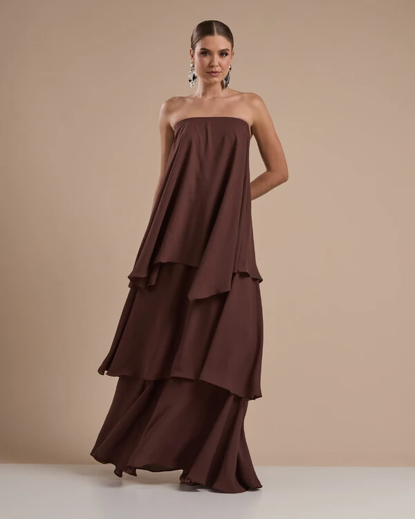 Vestido de Festa Longo Chiffon Crepe em Camadas com Lenço Marrom