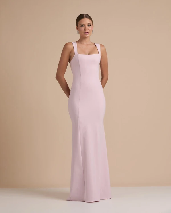 Vestido de Festa Longo Alfaiataria Alça Larga e Lenço Rosa Claro