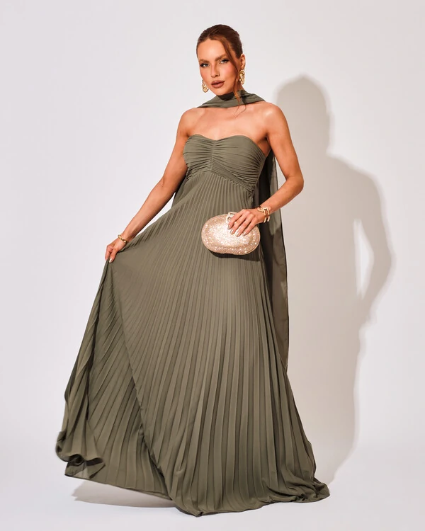 Vestido de Festa Longo Tomara que Caia Plissado com Lenço Verde Oliva