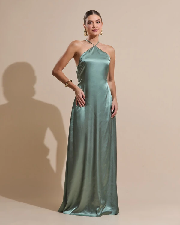 Vestido Longo de Cetim com Decote Triangular e Amarração nas Costas Degagê Verde Oliva