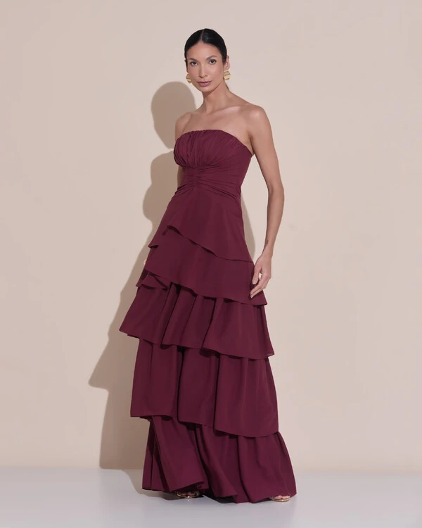 Vestido de Festa Longo Tomara que Caia Drapeado Crepe Chiffon Babados Camadas Marsala
