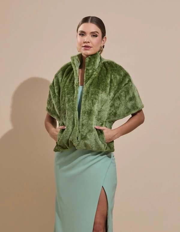 Estola Fake Fur Verde Musgo
