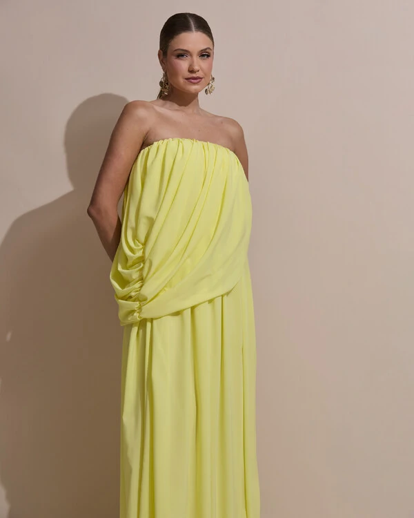 Vestido de Festa Longo Tomara Que Caia Crepe Chiffon Drapeado Amarelo Manteiga