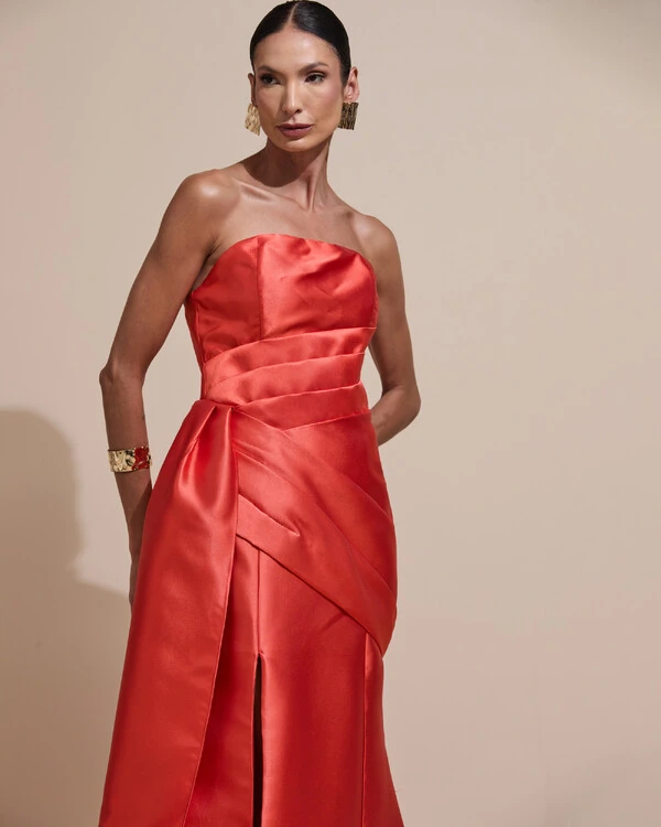 Vestido de Festa Longo Tomara que Caia Zibeline Drapeado e Faixa Laranja