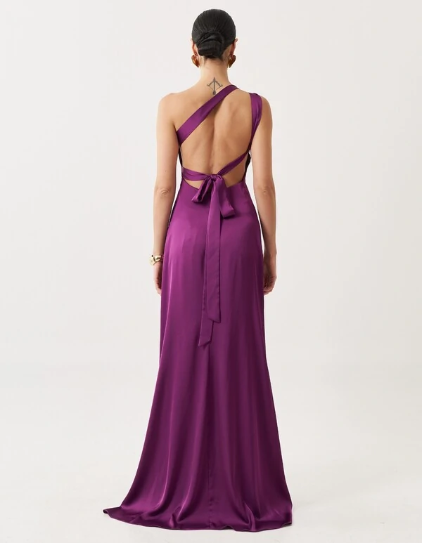 Vestido de Festa Longo Cetim Fluido Um Ombro Só Amarração Costas Roxo
