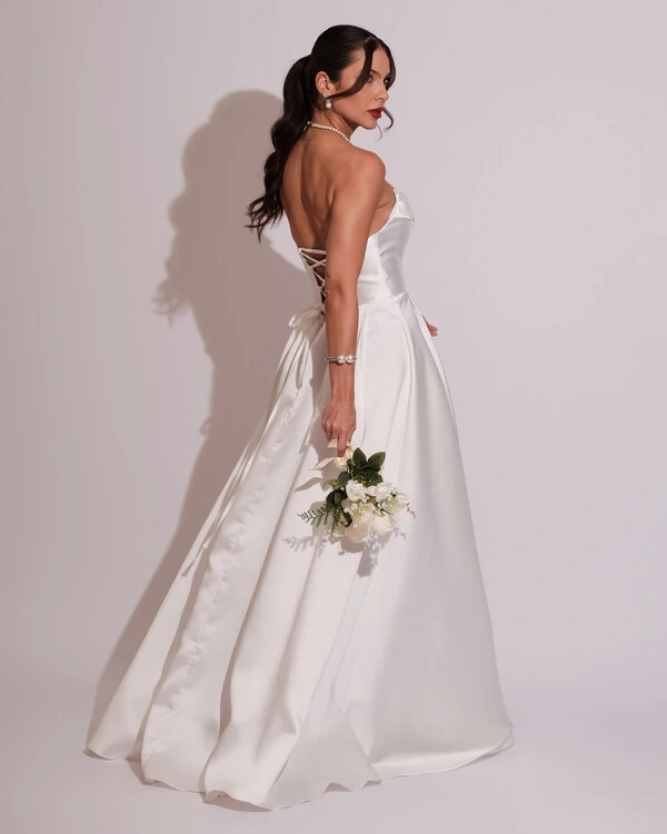 Vestido de Festa Longo Tomara que Caia Trançado Costa em Zibeline Branco