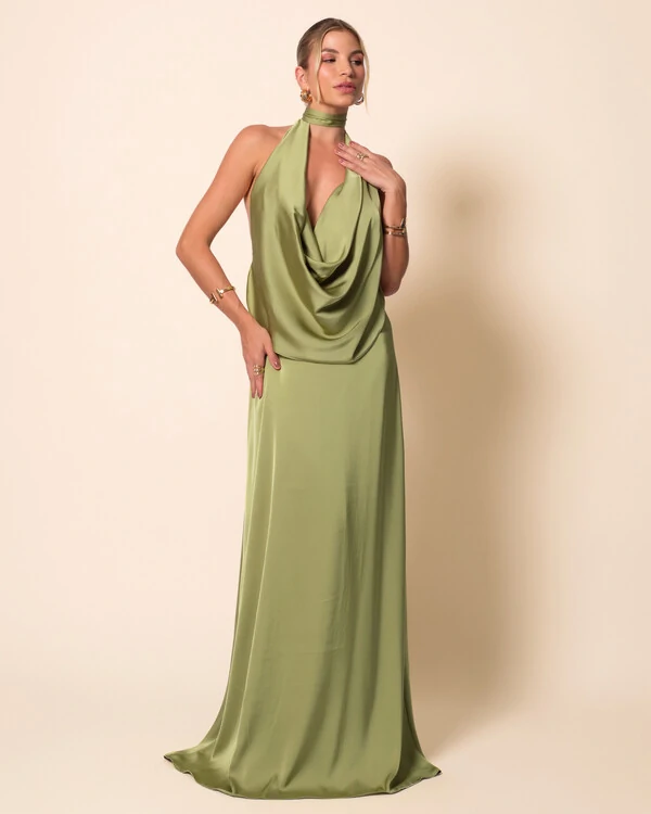 Vestido de Festa Longo Cetim Fluido Frente Única Degagê Mil Formas Verde Pistache