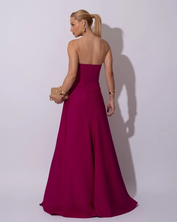 Vestido de Festa Longo Alfaiataria Tomara que Caia com Fenda Detalhe Fúcsia Beterraba