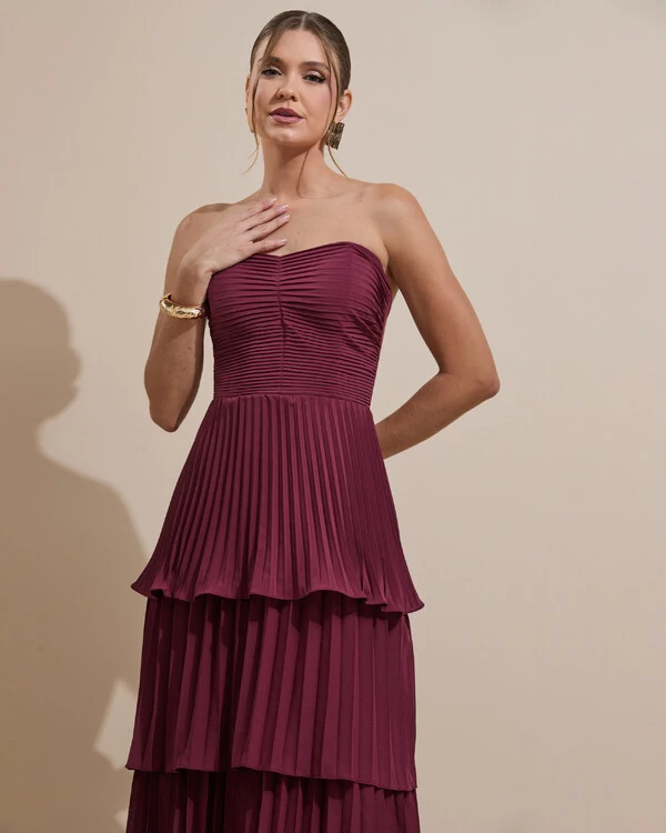 Vestido de Festa Longo Tomara que Caia Crepe Chiffon Plissado Camadas Marsala