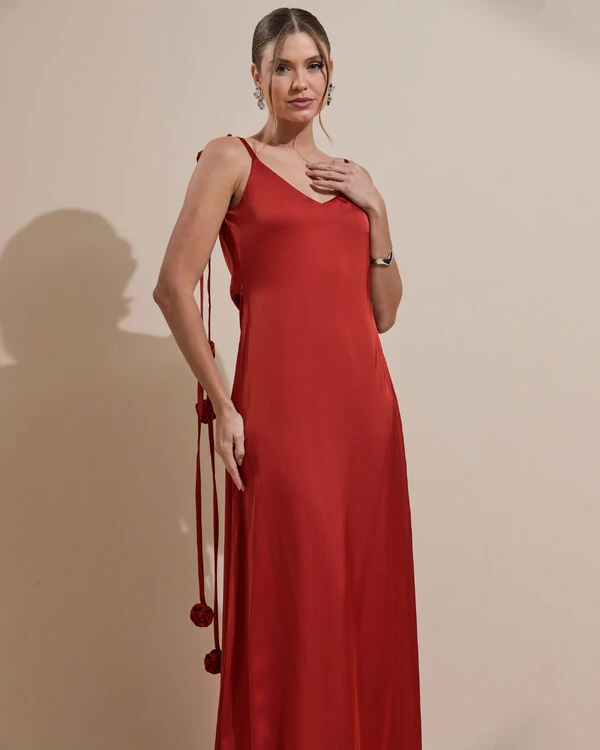 Vestido de Festa Longo Decote Degagê Costas Cetim Flores 3D Alças Terracota