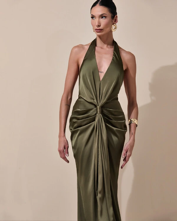 Vestido de Festa Longo Frente Única Decote V Cetim Drapeado Faixa Verde Oliva