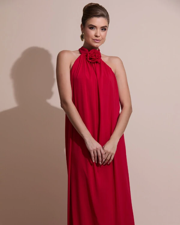 Vestido Longo Crepe Chiffon Frente Única Fluido Flor Removível Vermelho