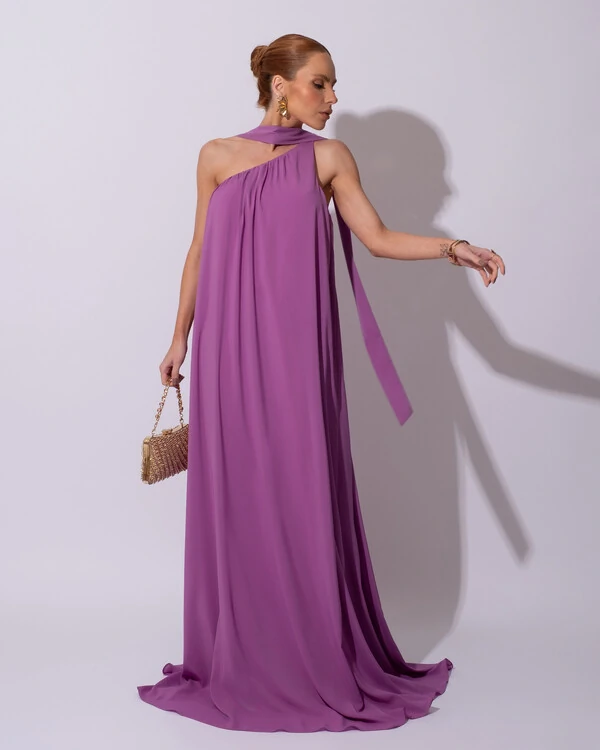 Vestido de Festa Longo Crepe Fluido um Ombro Só com Lenço Fúcsia