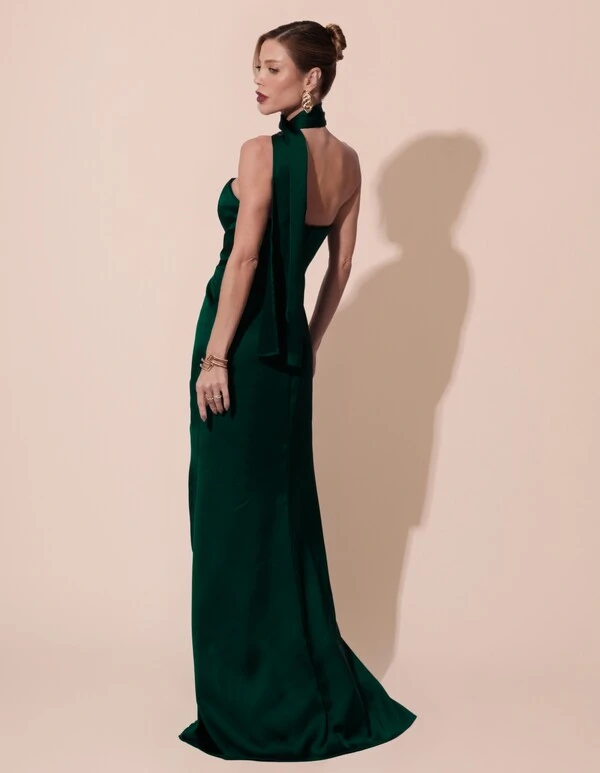 Vestido de Festa Longo Cetim Alfaiataria Tomara que Caia com Faixa Lenço Verde Escuro
