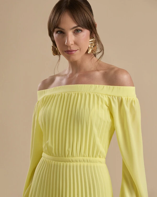 Vestido de Festa Longo Crepe Chiffon Plissado Ombro a Ombro Amarelo Manteiga
