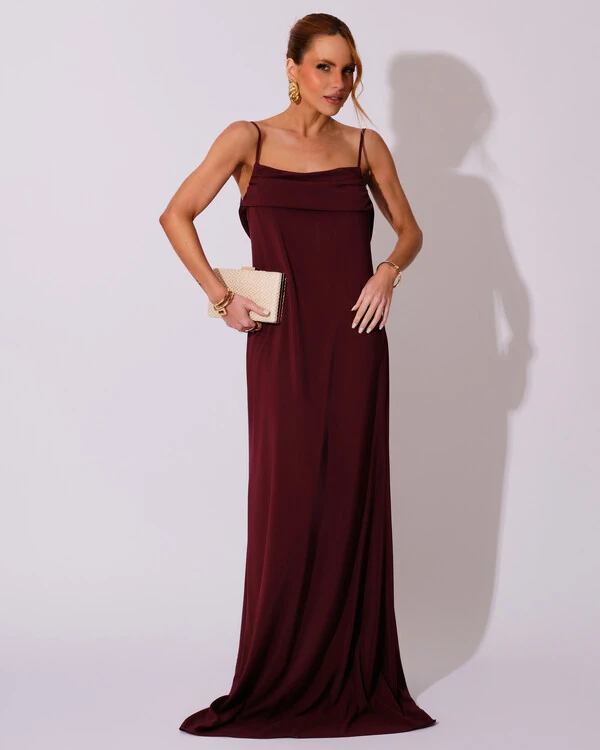 Vestido de Festa Longo Crepe Chiffon Costas Lenço Cauda Marsala
