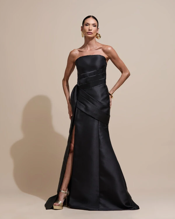 Vestido de Festa Longo Tomara que Caia Zibeline Drapeado e Faixa Preto
