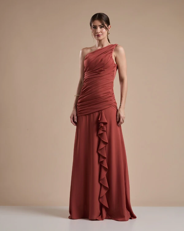 Vestido de Festa Longo Crepe Chiffon Um Ombro Só Drapeado com Babado Terracota