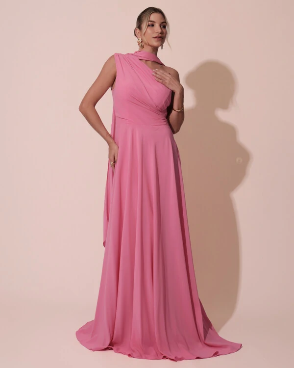 Vestido de Festa Longo Crepe Chiffon Um Ombro Só Drapeado com Lenço Rosa