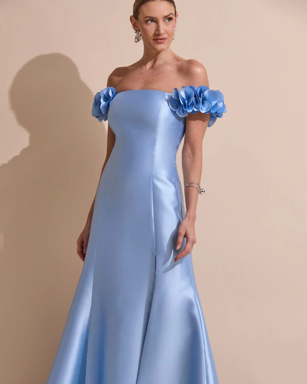 Vestido Longo de Festa Zibeline Ombro a Ombro com Flores e Fenda Serenity New