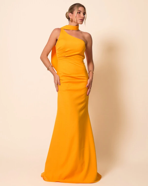 Vestido de Festa Longo Alfaiataria Um Ombro Só Detalhe Drapeado Laranja Manga
