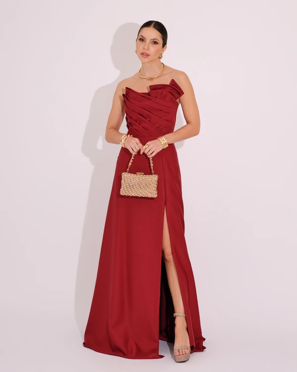 Vestido de Festa Longo Alfaiataria Tomara que Caia com Fenda Detalhe Marsala