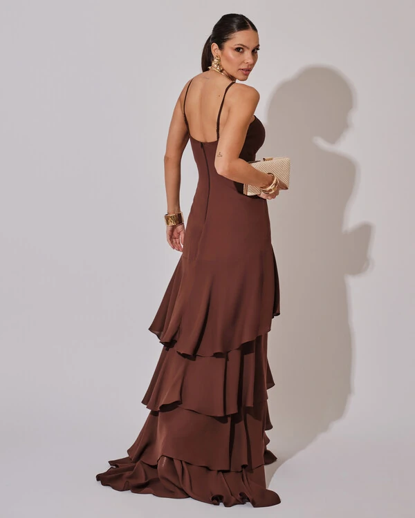 Vestido Longo Crepe com Babado em Camadas Marrom