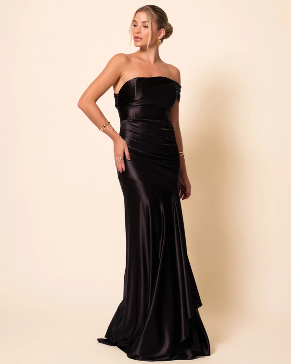 Vestido de Festa Longo Cetim Malha Metálico Ombro a Ombro Preto