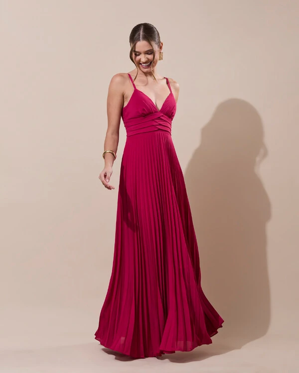 Vestido de Festa Longo Plissado Crepe Chiffon com Alça e Lenço Cereja