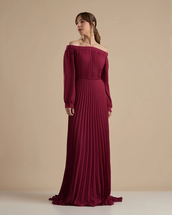 Vestido de Festa Longo Crepe Chiffon Plissado Ombro a Ombro Cereja