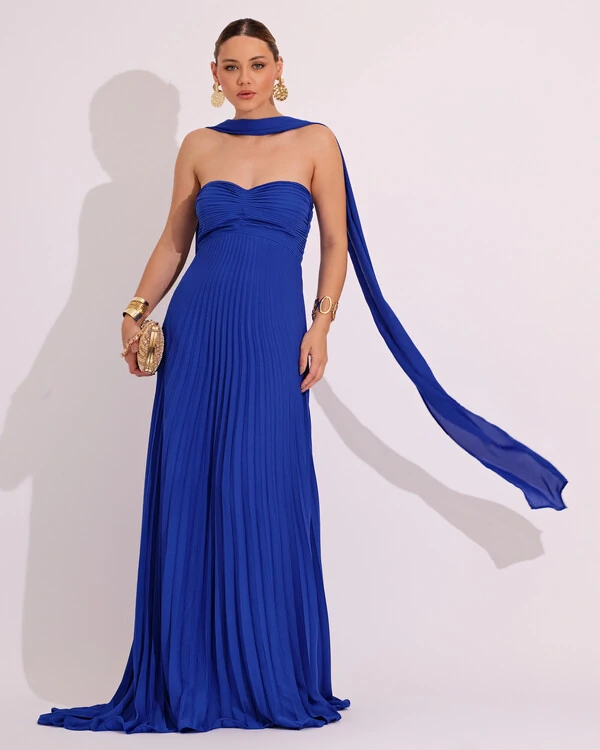 Vestido de Festa Longo Tomara que Caia Plissado com Lenço Azul Royal