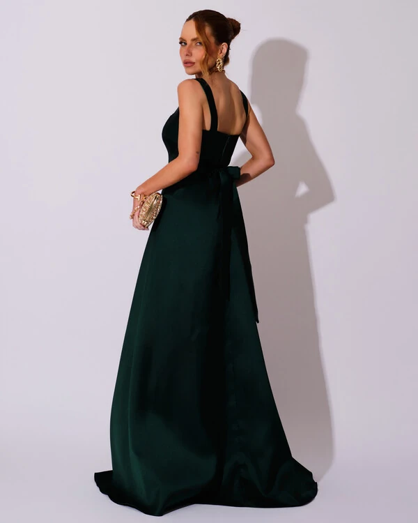 Vestido de Festa Longo Zibeline com Fenda e Faixa Verde Escuro