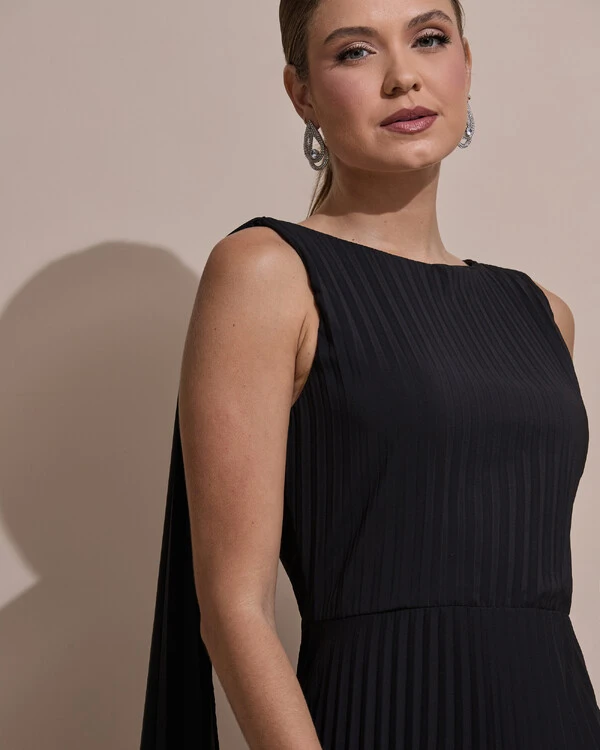 Vestido de Festa Longo Crepe Chiffon Plissado com Lenço nas Alças Preto