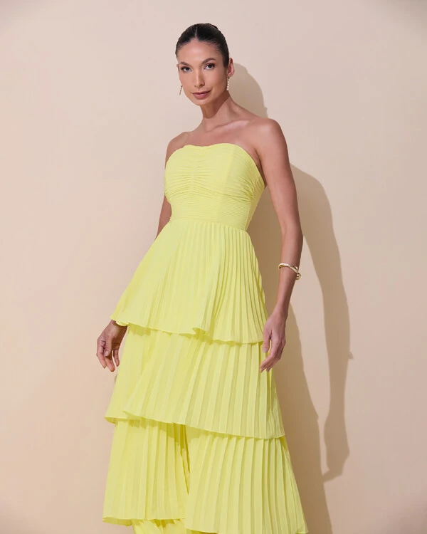 Vestido de Festa Longo Tomara que Caia Crepe Chiffon Plissado Camadas Amarelo Manteiga