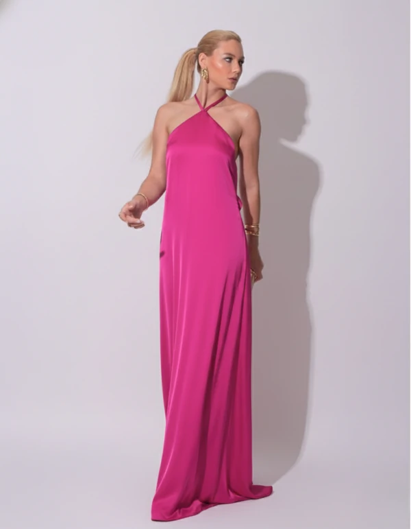 Vestido Longo de Cetim com Decote Triangular e Amarração nas Costas Degagê Pink