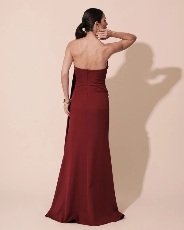 Vestido de Festa Longo Alfaiataria Tomara que Caia Drapeado Faixa Marsala
