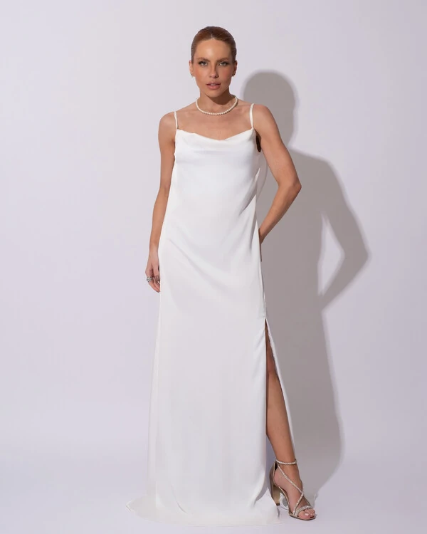 Vestido de Festa Longo Babado Costas Cetim Fluido e Fenda Branco