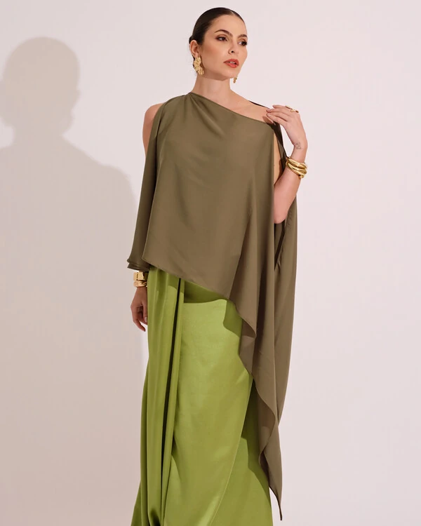 Capa Mil Formas Crepe Verde Oliva