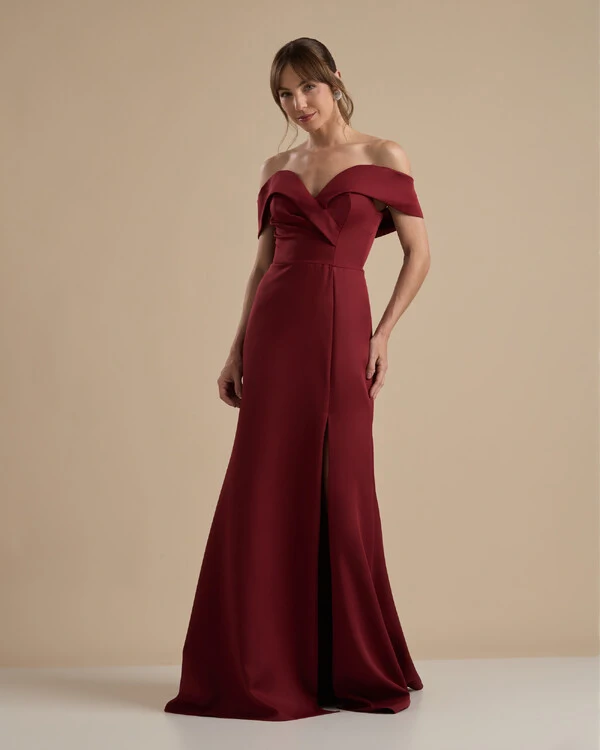 Vestido de Festa Longo Alfaiataria Ombro a Ombro com Fenda Marsala