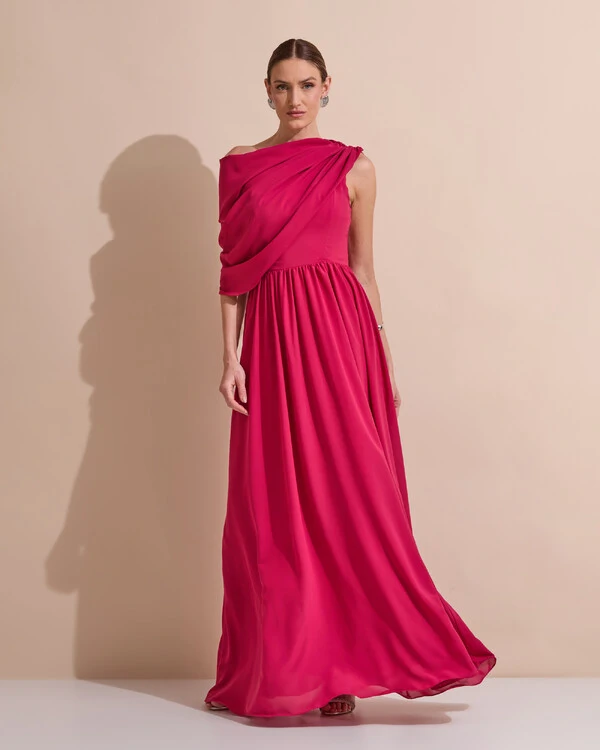 Vestido de Festa Longo Um Ombro Só Crepe Chiffon Capa Drapeado Cereja
